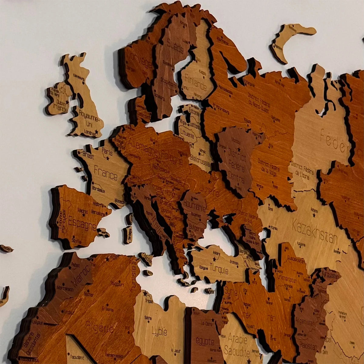 Carte du Monde Murale 3D en Bois – Fabrication Française