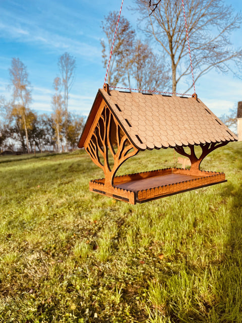 Nichoirs à oiseaux en contreplaqué de peuplier: l’objet décoratif parfait pour votre jardin, à personnaliser vous-même en compagnie de vos enfants. Wood Work Mangeoire