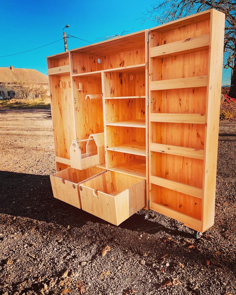 Equi+ ( Armoire double portes ) Wood Work